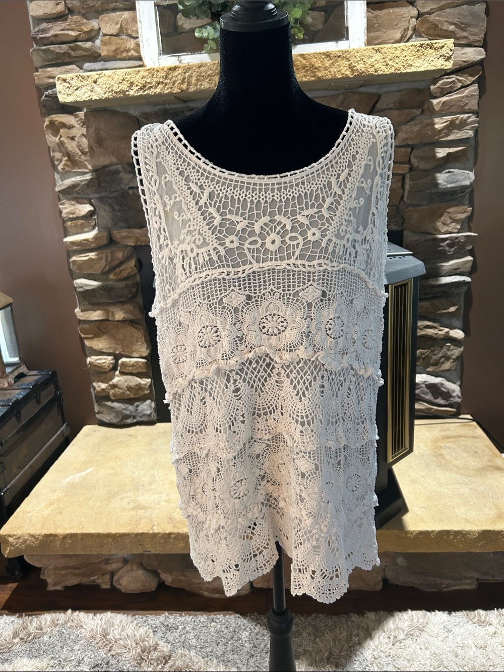 CJ Banks White Crochet Lace Tank Top